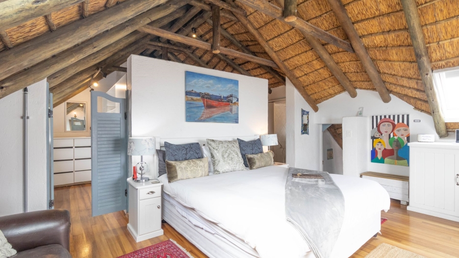 5 Bedroom Property for Sale in Paternoster Western Cape